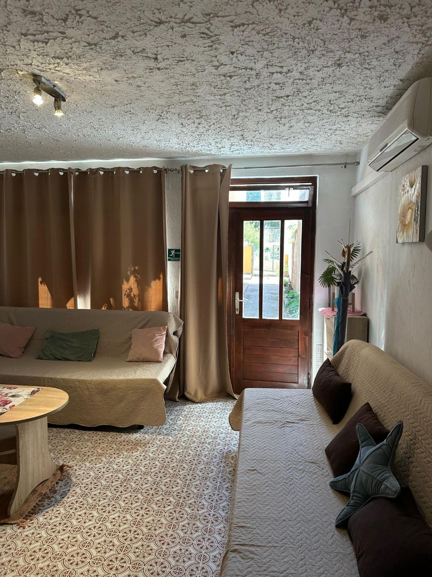 Apartment House Aria Baška Voda Екстериор снимка