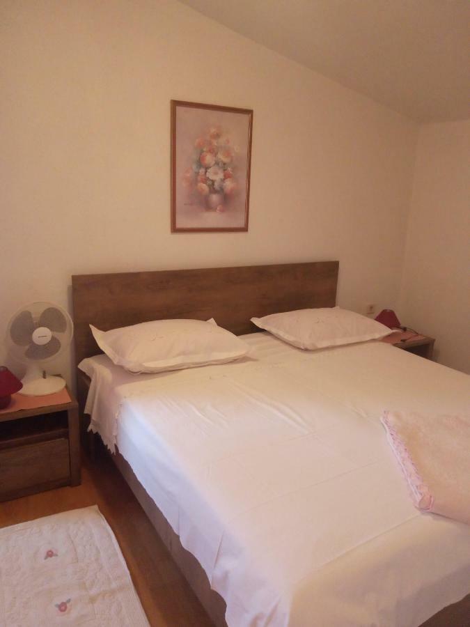 Apartment House Aria Baška Voda Екстериор снимка
